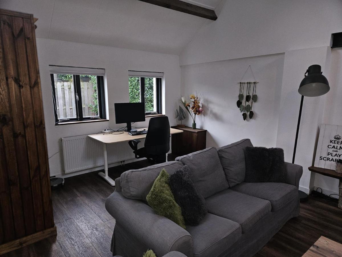 Guesthouse Max Dongen Екстер'єр фото