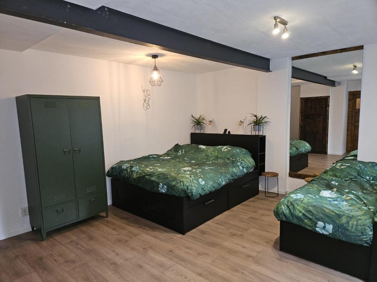 Guesthouse Max Dongen Екстер'єр фото